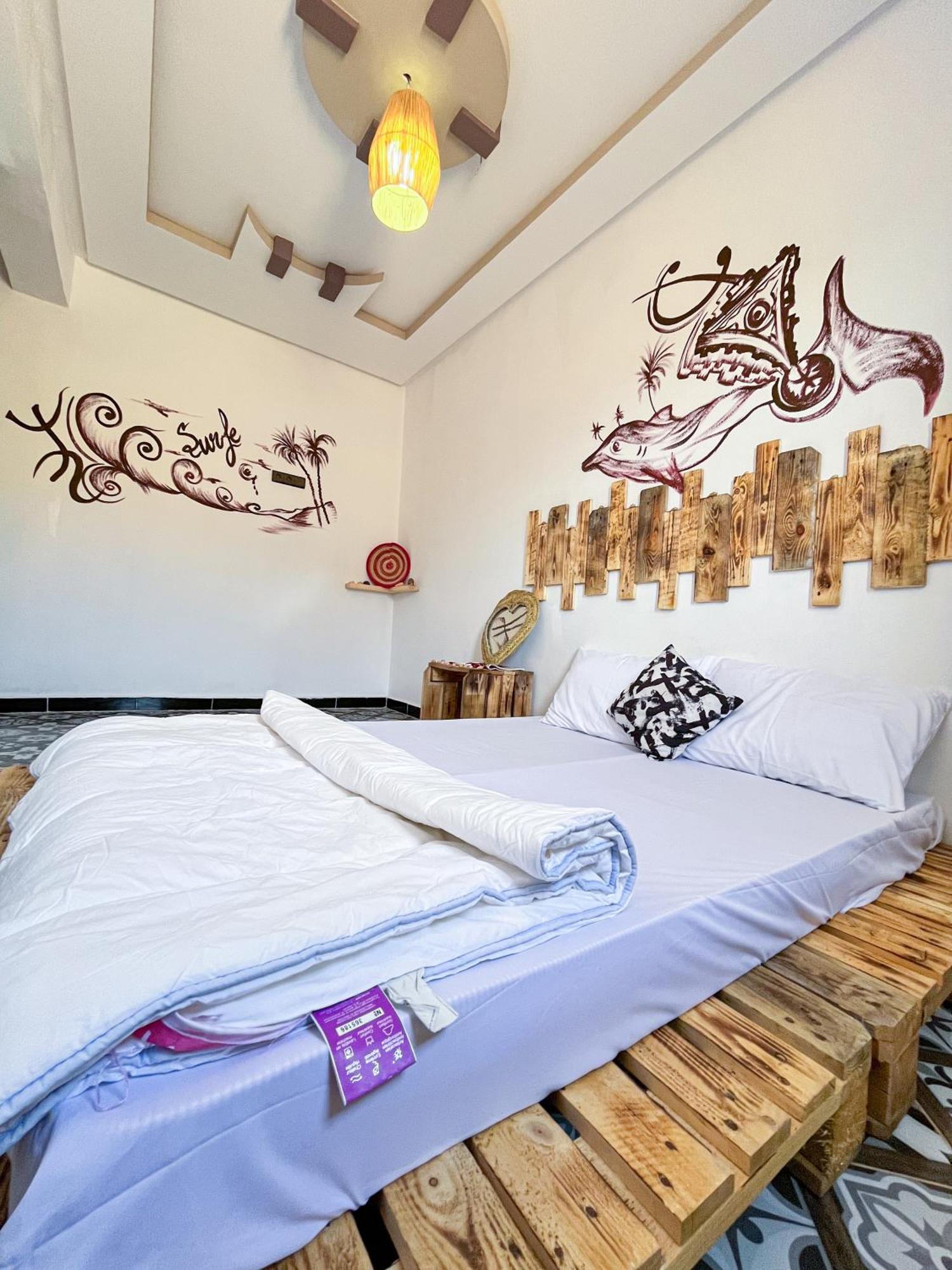 Boilers Surf House Hostel Tamri Bagian luar foto