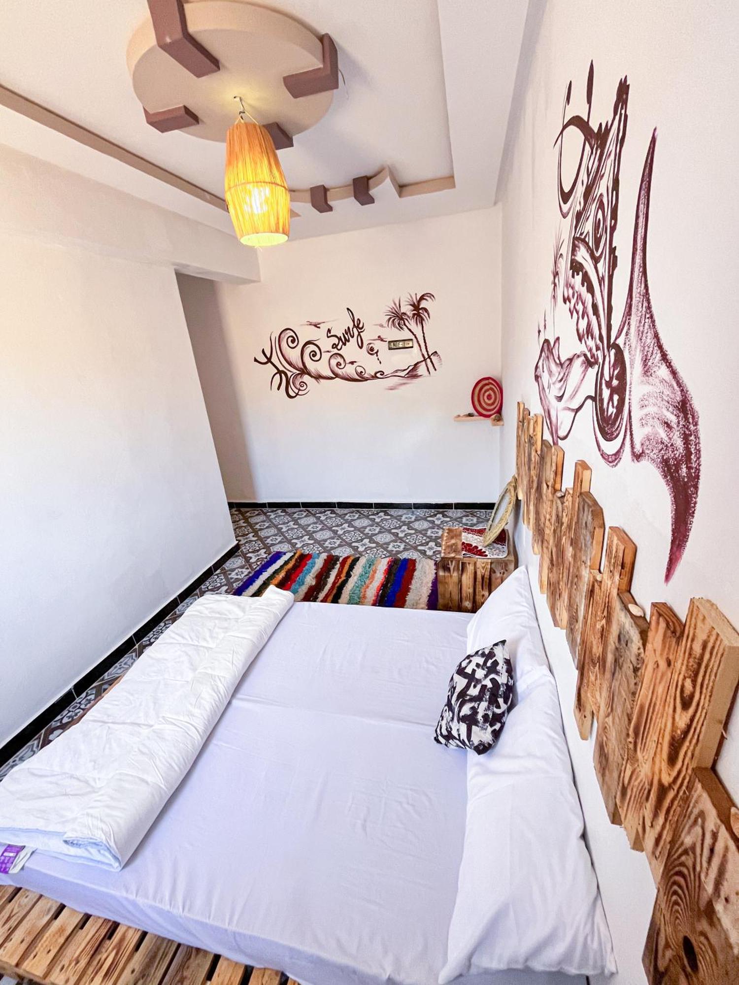 Boilers Surf House Hostel Tamri Bagian luar foto